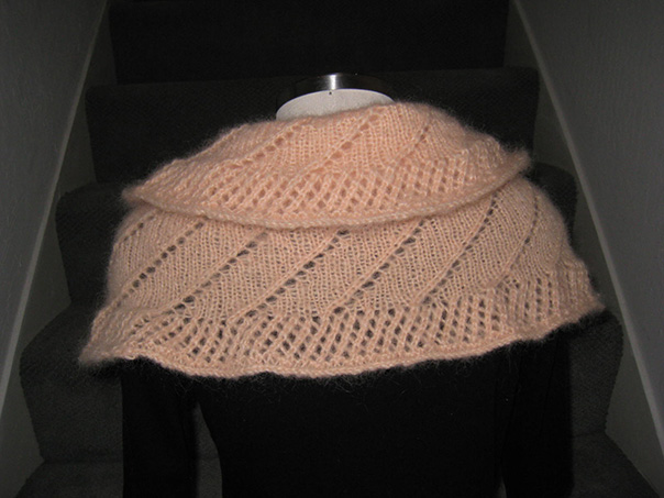 Möbius Cowl Pink Back